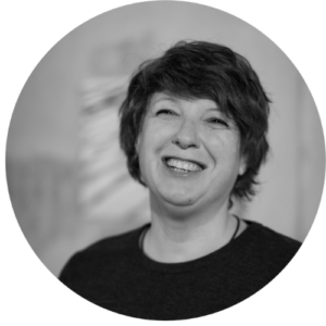 minimalist simple cloud brand logo (1)